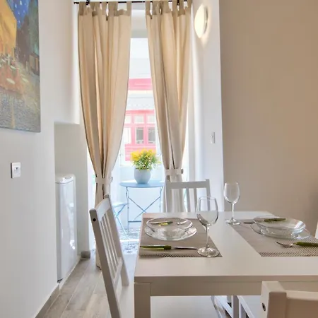 Living In Central 1-bedroom * Valletta